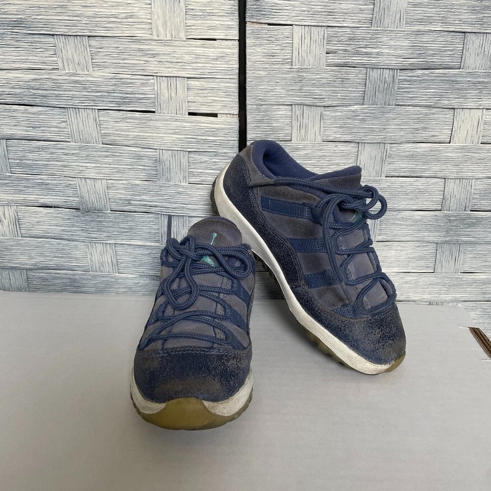 Nike Air Jordan 11 Sz 10C Retro Low TD BG Size 10C Toddler Shoes Blue Suede‎